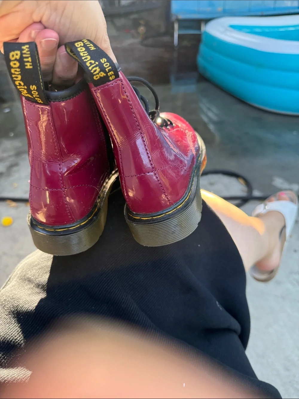 Dr. Martens kids lace
